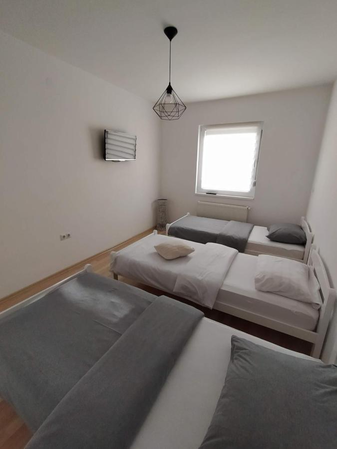 הוילה סראייבו Oasis Of Peace Modern House מראה חיצוני תמונה